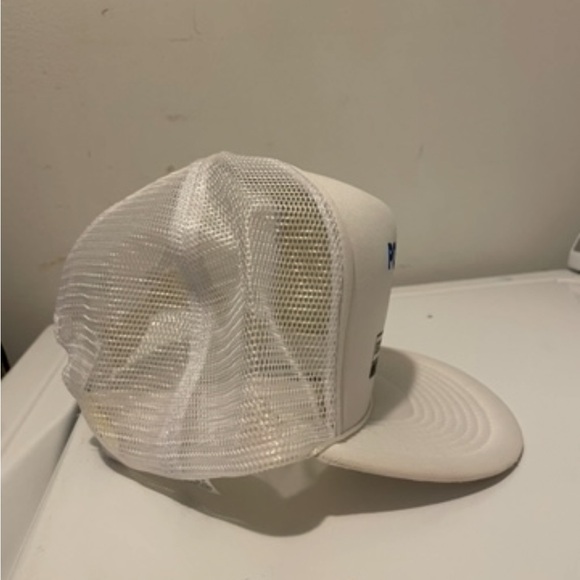 Vintage White Port-A-Lube Trucker Hat - Picture 2 of 3
